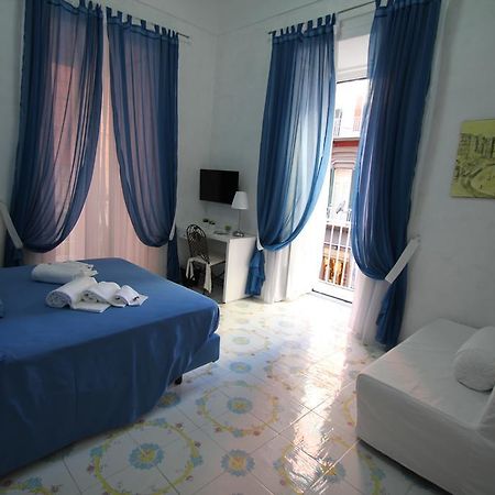 Le Vie Di Napoli B&B Ngoại thất bức ảnh